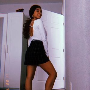 Meet your Posher, Stefania